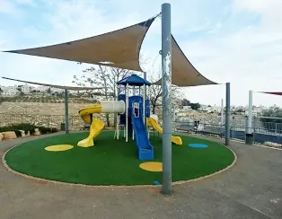 גן אום ליסון בירושלים