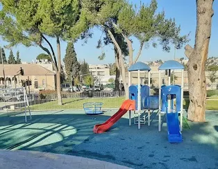 גן אלבק בירושלים