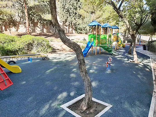 גן החורשה בקשאני בירושלים - תמונה 2