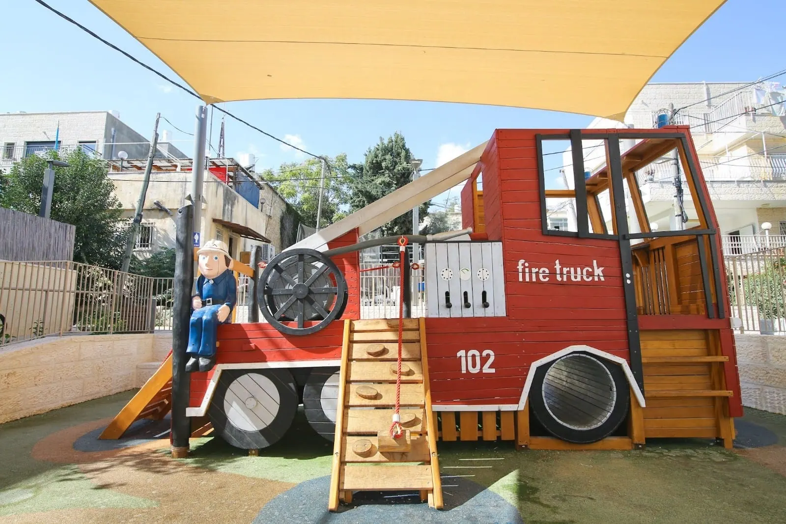 גן המשחקים אנטיגונוס המשודרג בירושלים - תמונה 3