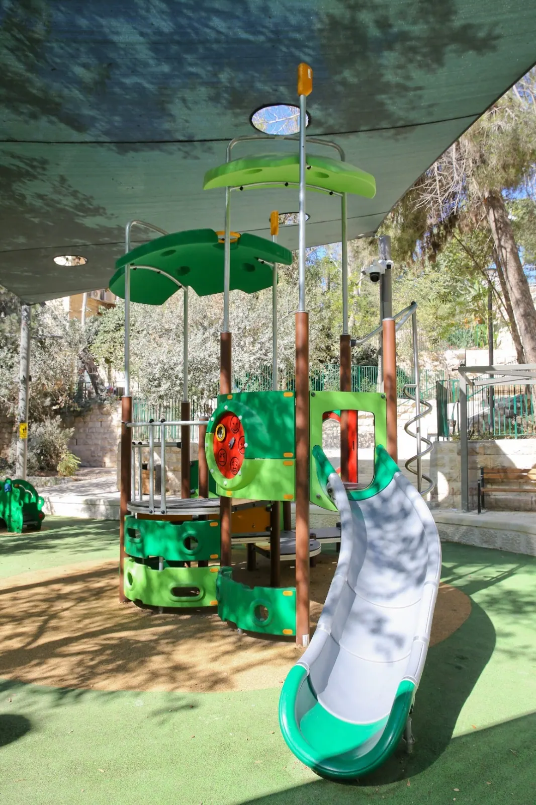 גן מבוא הפרטיזנים המחודש בירושלים - תמונה 3