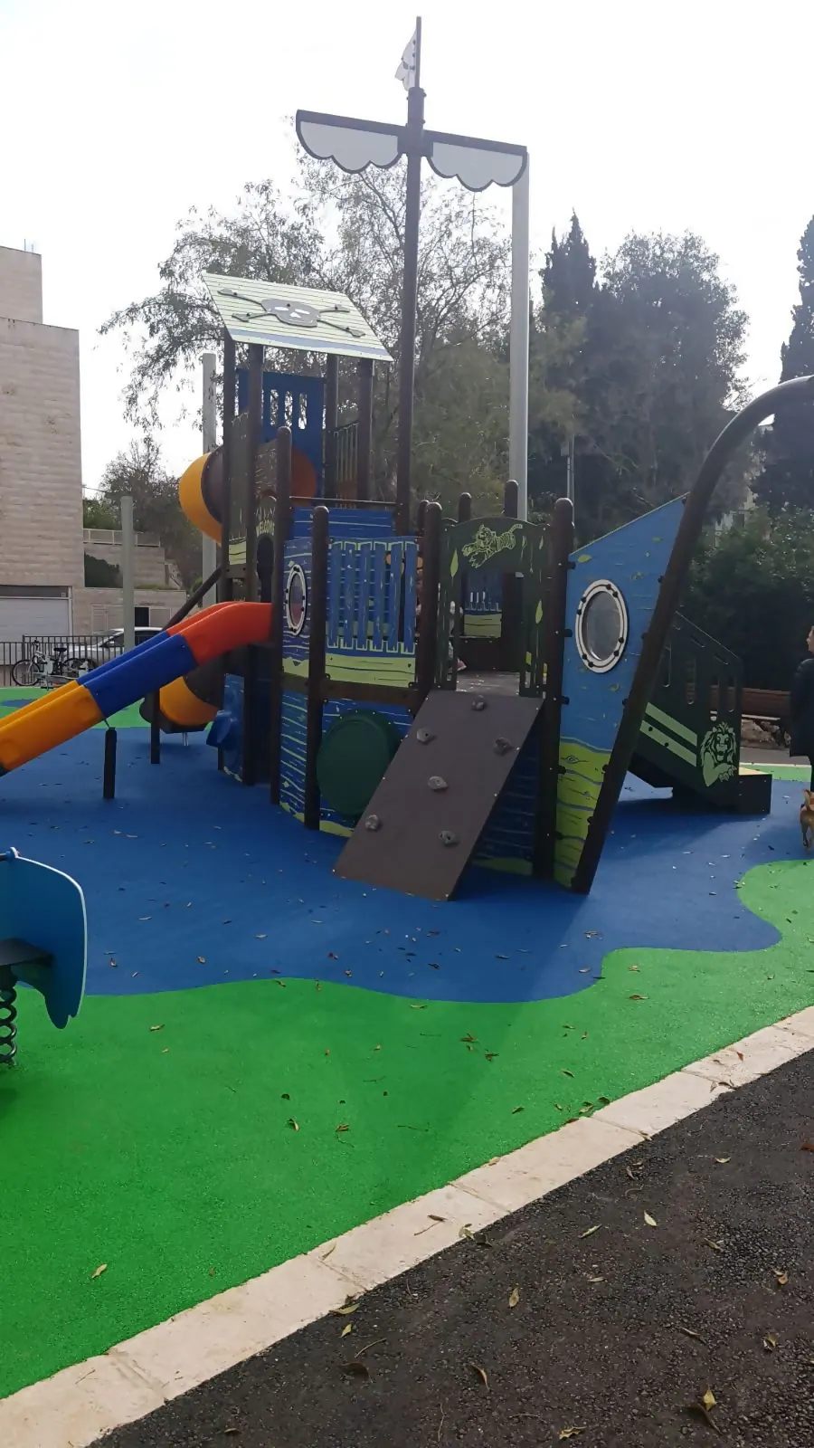גן מקור חיים 14 בירושלים - תמונה 2