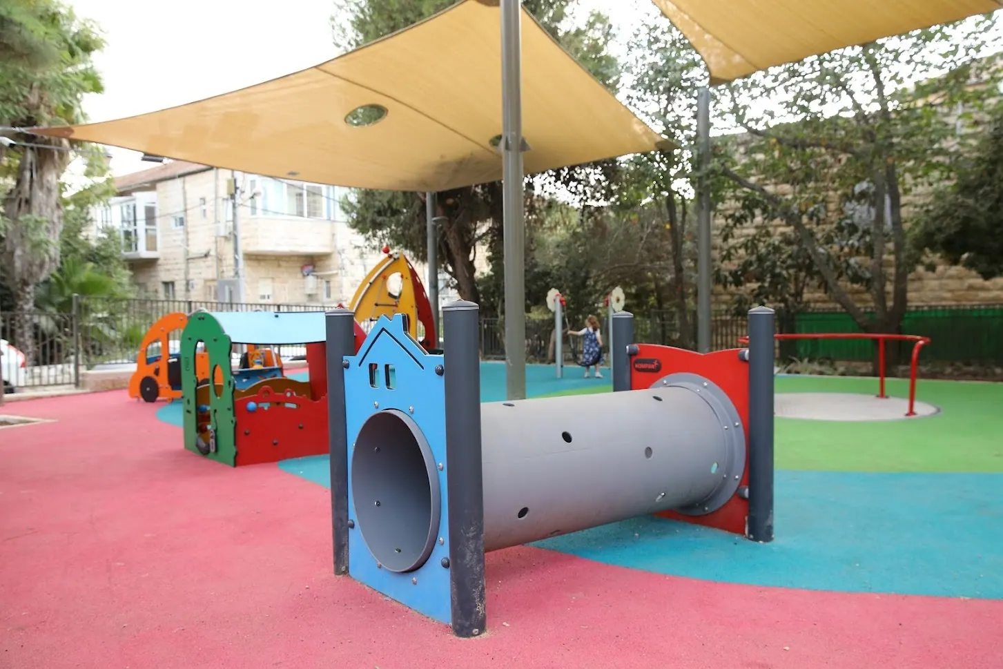 גן משחקים - קמחי המחודש בירושלים - תמונה 2
