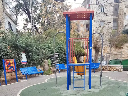 גן ריינס פינת ריינס בירושלים