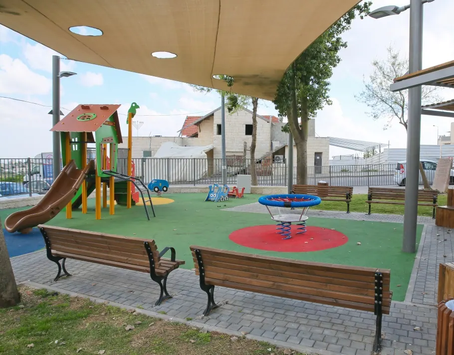 גני משחקים - שלמה דוגה בירושלים